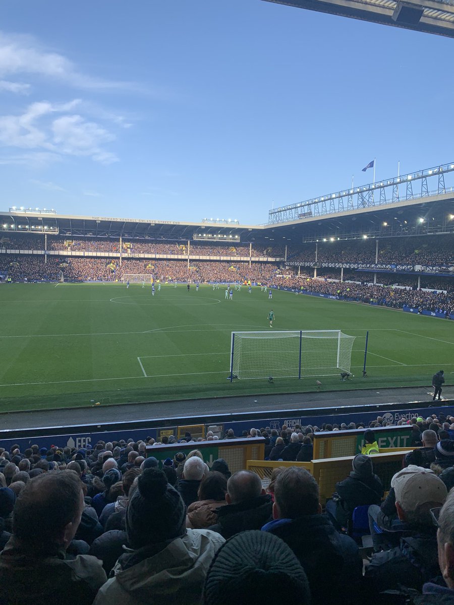 Leeanne Lockley 🏳️‍⚧️ tweet media