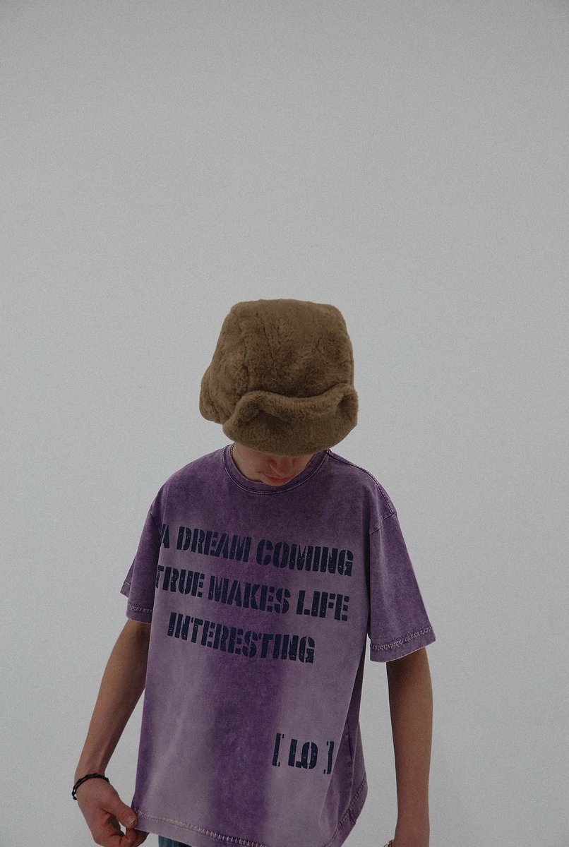 findingao's tweet photo. “DCT” Out Now! 
https://t.co/Yzfmh8MUbg https://t.co/4XucsSyKxC