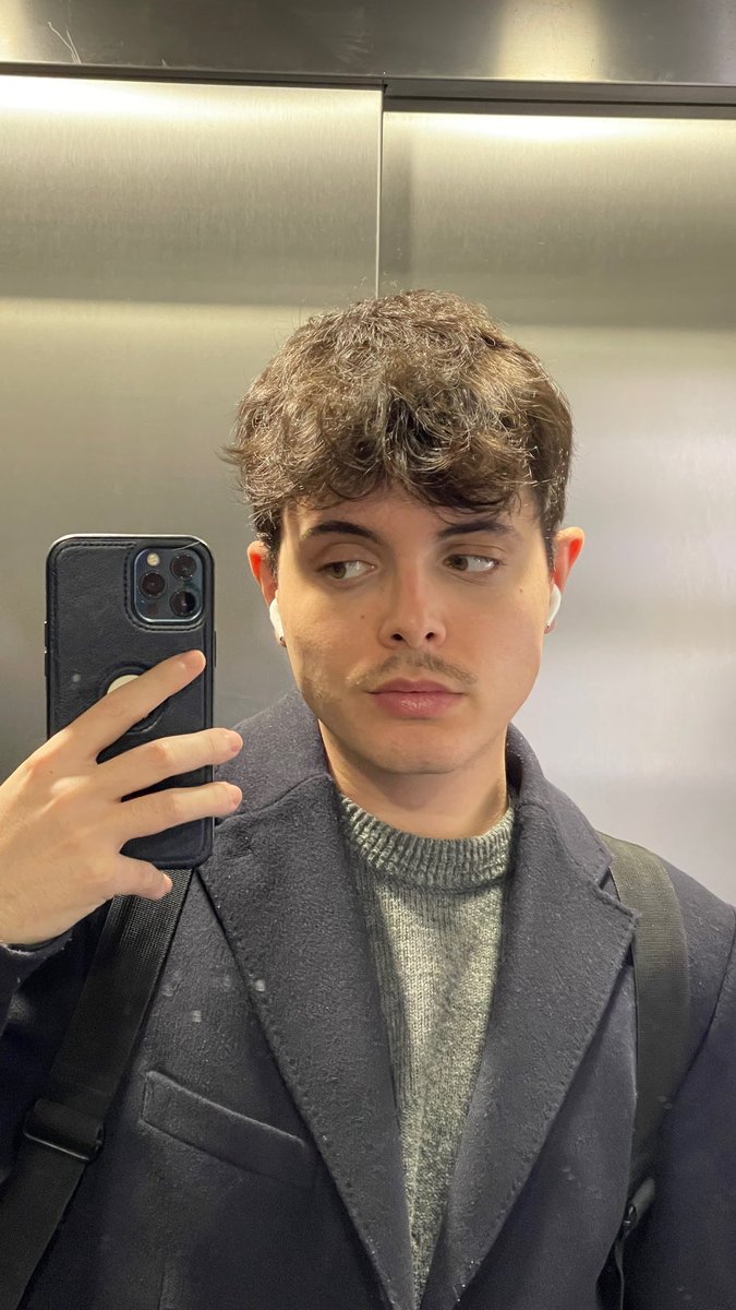 mathishasleft's tweet image. #LGBTQIAEndOfYearSolidarity