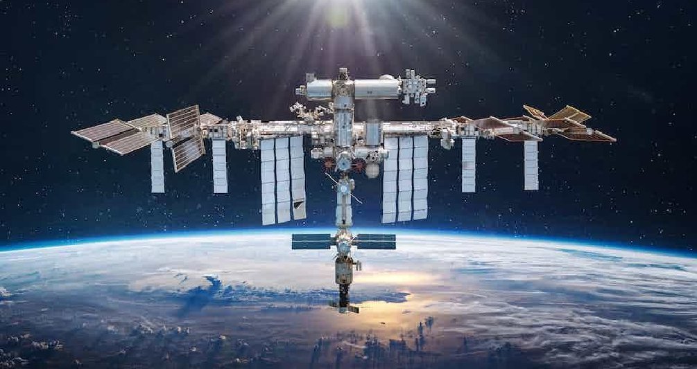 narottamsahoo's tweet photo. Exciting news in #SpaceExploration!
Indian #astronaut is set to embark on a journey to the International Space Station in 2024, thanks to the collaboration between #ISRO and #NASA.
A giant leap for #India's space ambitions!
#GUJCOST- #ISROSpaceTutor
@ISROSpaceflight @NASA https://t.co/m30qifJvYQ
