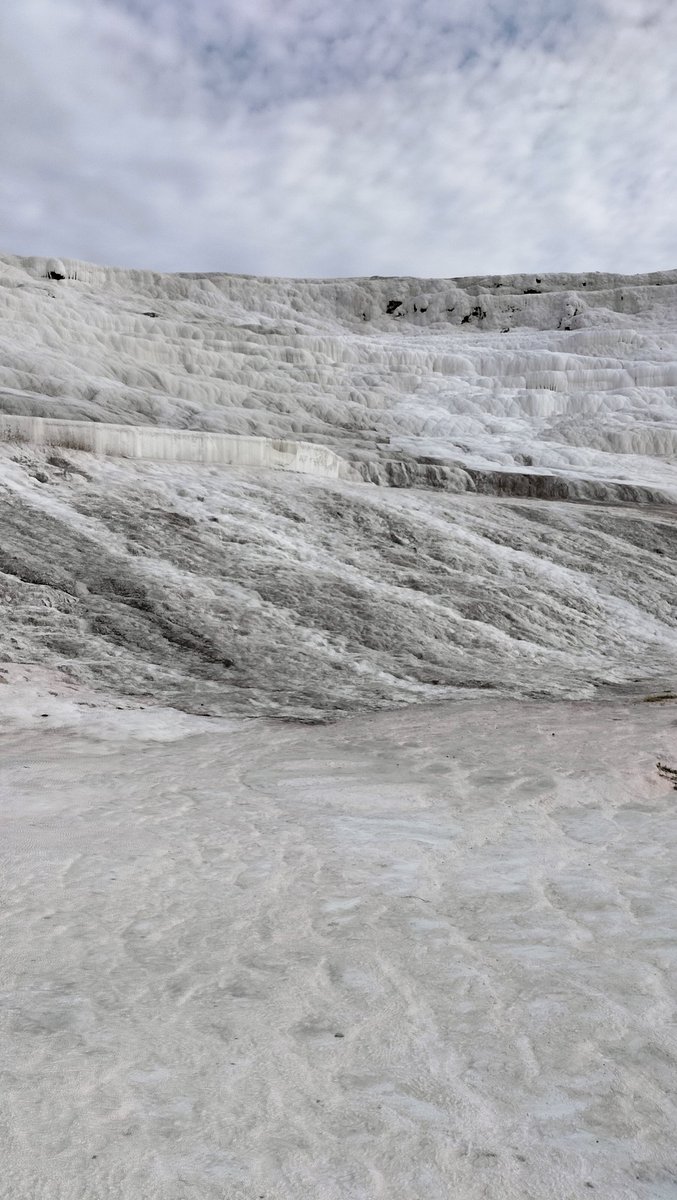 TuracZulfikar's tweet photo. Günlerden pazar Pamukkale https://t.co/tSKf64Fl0G