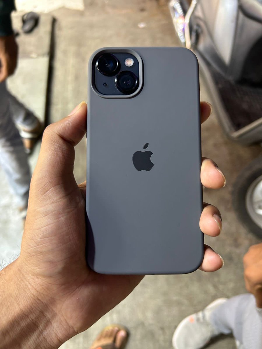 RushiVitkar21's tweet image. Now a day’s iPhone @Apple  chal kam or hang jada ho rha haiii 🥲🫥 

#iPhone13 #iphoneissue