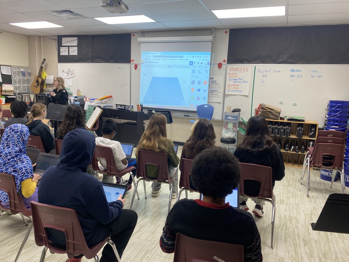 Ozobots taking a nature walk in FDK and <a href="/DDSBInnovation/">DDSB Innovative Education</a> sharing design thinking software for 3D printing in Intermediate. 
Innovation from K-8 at Waverly PS.