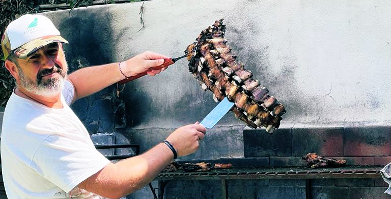 LordMurielo's tweet photo. A este centro de costillar lo llamaré “Cristina negra tilinga andate a la puta que te parió” https://t.co/cu5wdtHKjY