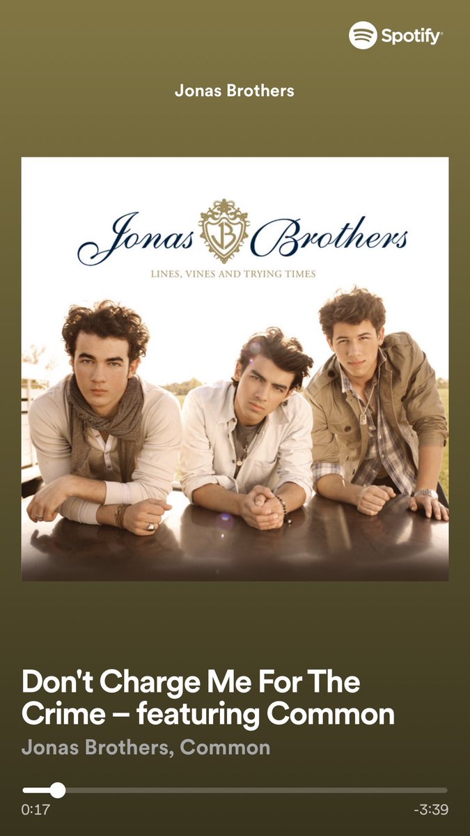 stefyjonas2's tweet photo. I was robbed last night https://t.co/HDihV7FbpR https://t.co/fLDHNcwlg9