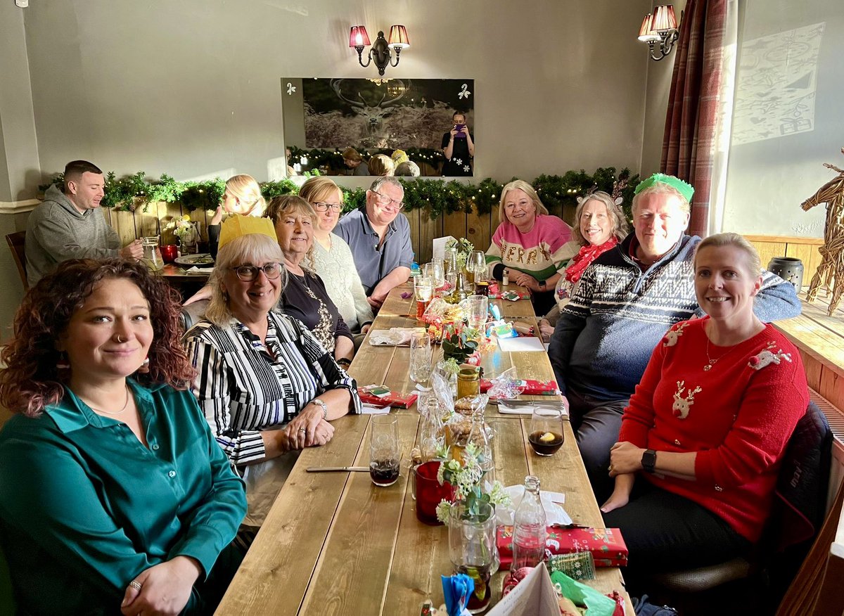 Some of the GriefChat North team out for lunch today. Wonderful bunch of people doing great work 🎄🧑‍🎄☃️ #GriefChat #TeamworkMakesTheDreamWork