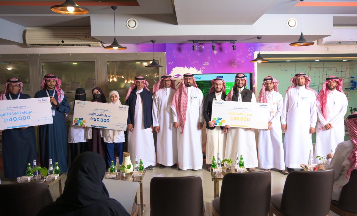 TechShopKSA's tweet photo. ضمن أنشطة و برامج #بنك_الجزيرة
#المسؤولية_الاجتماعية برنامج #مبتكرون
النسخة الثامنة بمجال #البايثون
بمحافظة #الاحساء نبارك للفائزين:
🥇الفائز بالجائزة الأولى:
شركة #PinkCare ( القطاع الطبي )
🥈الفائز بالجائزة الثانية:
شركة #Brief ( قطاع جودة المحتوى )
🥉الفائز بالجائزة الثالثة:
شركة جوعانين (قطاع الألعاب الالكترونية)
#خير_الجزيرة_لأهل_الجزيرة
#تك_شوب 🇸🇦