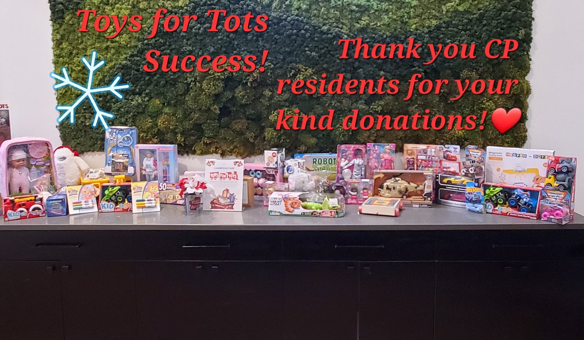 whit3350's tweet photo. 50 toys for Toys for Tots! 😁❤️🎄🎅 https://t.co/0MJTKMqrWV
