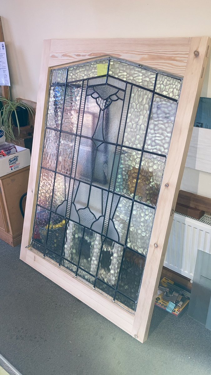 SMCwindows's tweet photo. Been making a few frames for a big job up north! For a good customer, still stunning work by my team, pre glazed and pre painted https://t.co/Bp5XXPrw2U