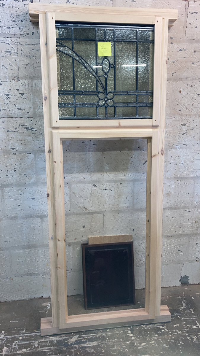 SMCwindows's tweet photo. Been making a few frames for a big job up north! For a good customer, still stunning work by my team, pre glazed and pre painted https://t.co/Bp5XXPrw2U