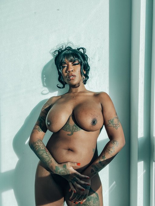 Embrace the magic of Sunday worship 🛐 https://t.co/No6MRXhUUH