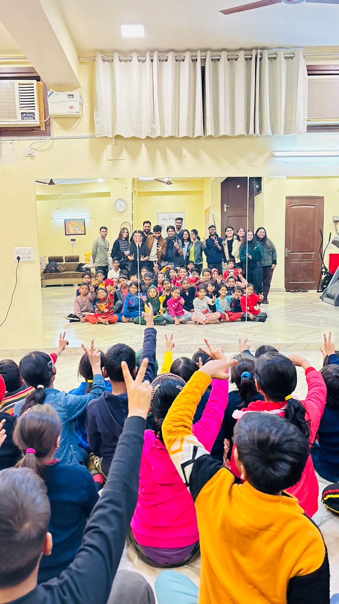 Sachins69358685's tweet photo. If you r from gurgaon join us
#GURUGRAM #gurgaoncommunity https://t.co/qtJVQ6zUlK