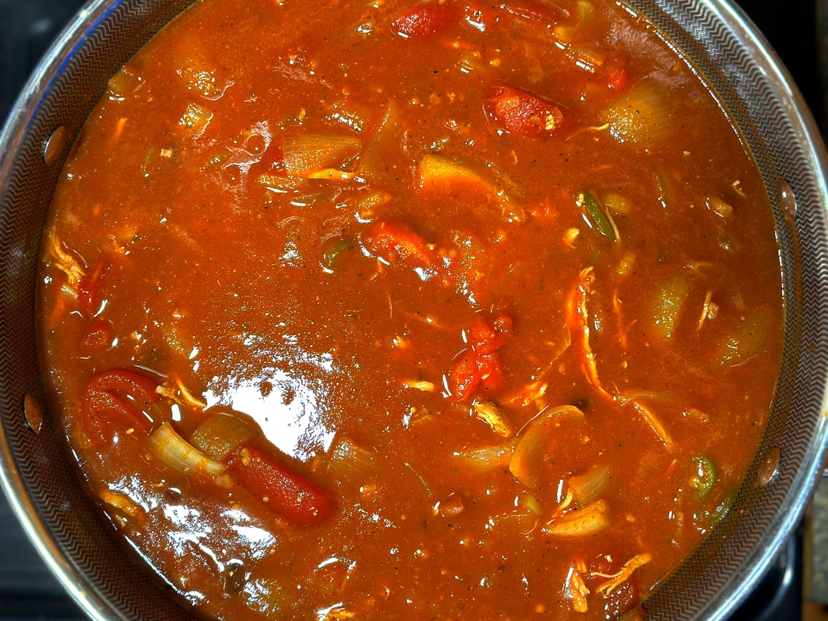 everyday_bbq's tweet photo. What would you serve for garnish with this Chicken Chili 🌶️? https://t.co/q2aLz8ZL5y