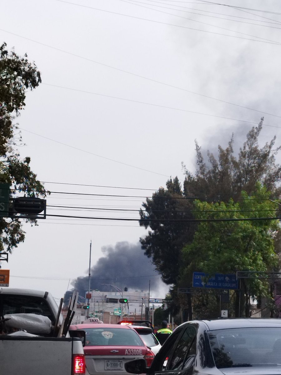 evitaprixiosa's tweet photo. @Bomberos_CDMX @AlcCuauhtemocMx @JefeVulcanoCova https://t.co/BCnkBzoLVJ