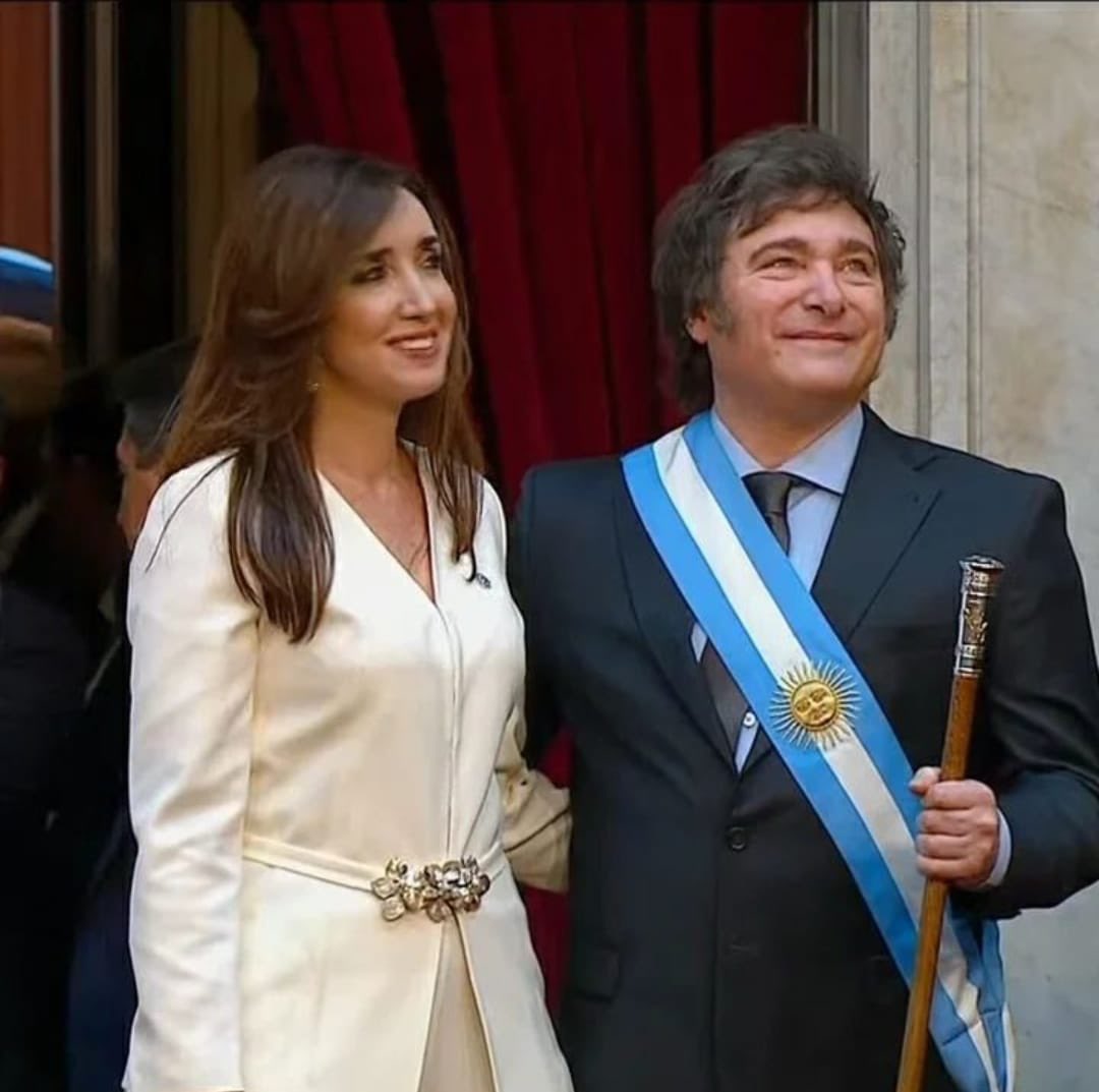 𝗙𝗲𝗹𝗶𝗰𝗶𝗱𝗮𝗱𝗲𝘀 𝗣𝗿𝗲𝘀𝗶𝗱𝗲𝗻𝘁𝗲 <a href="/JMilei/">Javier Milei</a> 
En este día histórico para los argentinos le deseemos el mayor de los éxitos. 
Desde nuestro lugar vamos a apoyar y acompañar para lograr los cambios profundos  que nuestro país necesita.