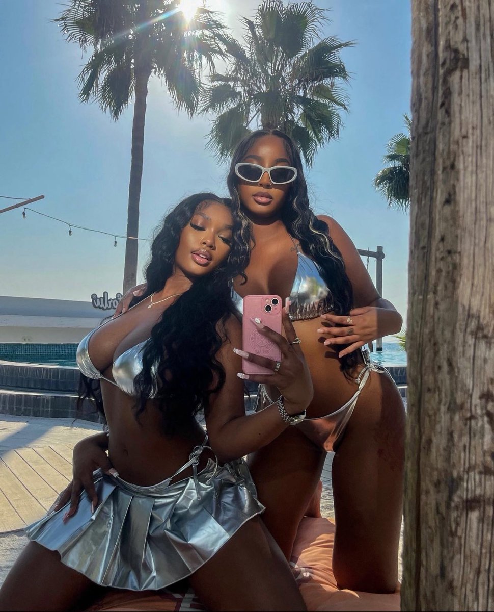 madisonmbt's tweet photo. Best friends that travel together >> https://t.co/JKg1RQuLZO