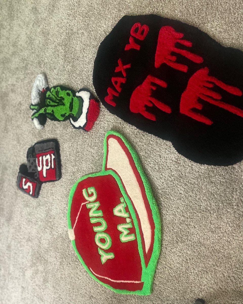 KeysKaisha's tweet photo. It cost $0.00 to retweet and help grow my clientele🚨

I make custom rugs🧶🪡🔥 message me what you want 🗣yes I ship📦 https://t.co/eudW0y9owN