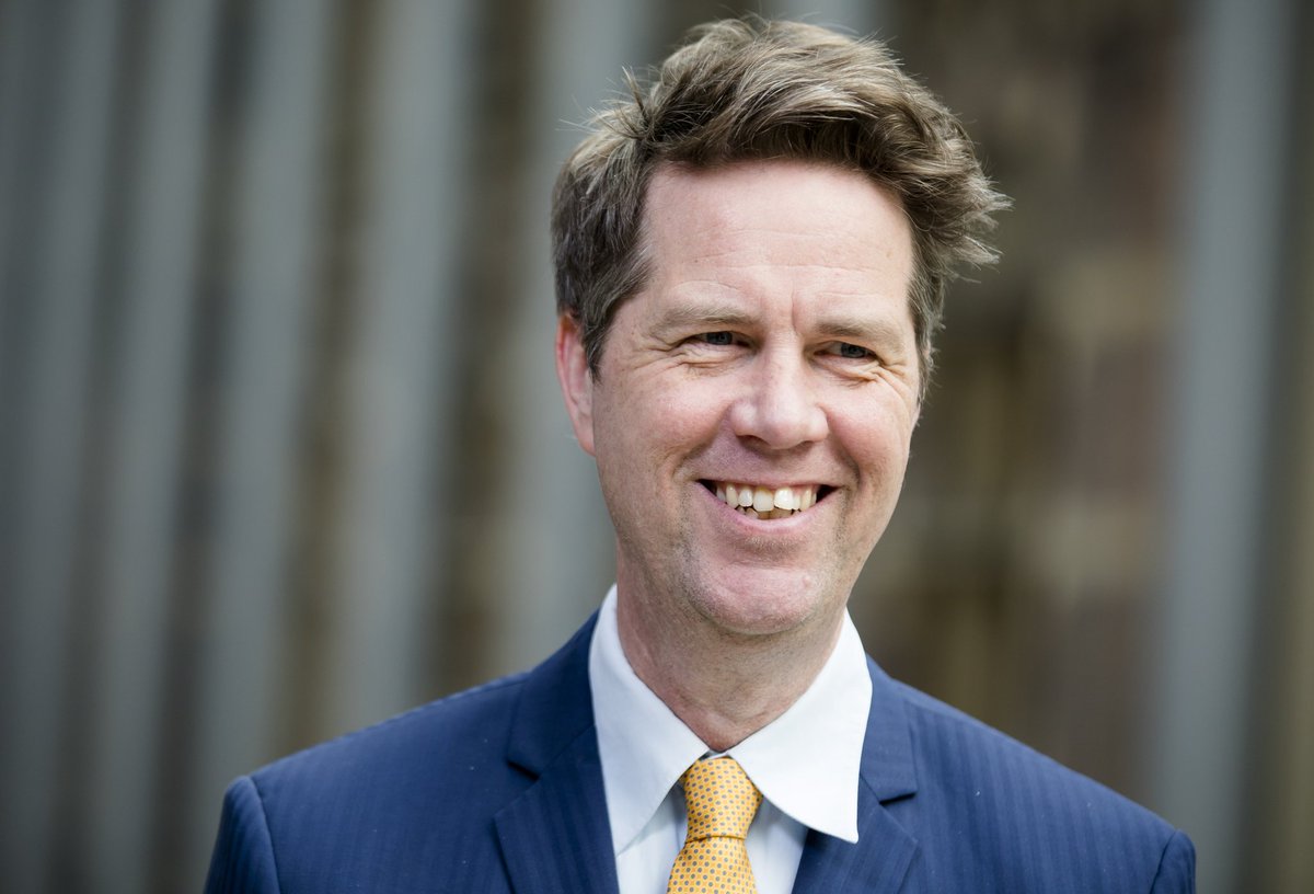 D66 figuren zijn WOEST nu hun censuur-voorzitter Vera Bergkamp weg is &amp; Martin Bosma de nieuwe voorzitter dreigt te worden! Bosma is een VERADEMING na Bergkamp! 

Doe een ♥️ &amp; RT als je Bosma als voorzitter wil!