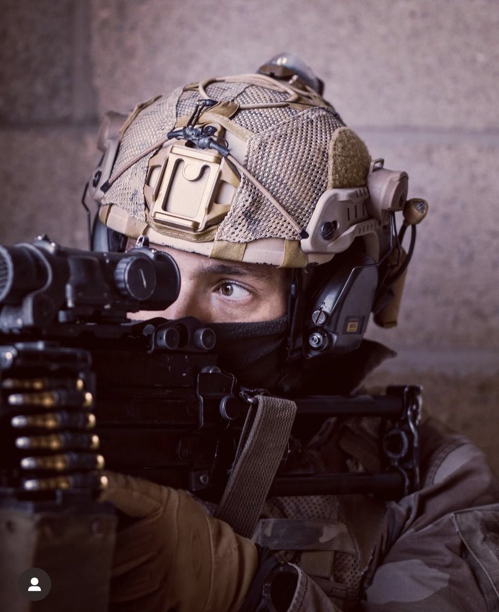 AllaisF's tweet image. 🇫🇷👊 Déployés aux côtés des autres régiments de la @6e_blb sur l'exercice interarmes #BIA23, les légionnaires du #1REG ont contribué à ouvrir la voie aux victoires de demain.                       ———————-📷1reg_officiel