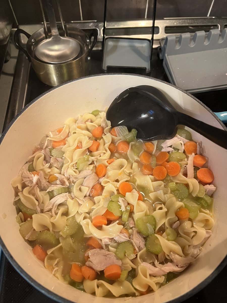 pdedpharmd's tweet photo. Ohhhhh yeah!!! #chickennoodlesoup #happyhomemaker https://t.co/IYVtfD84Ya