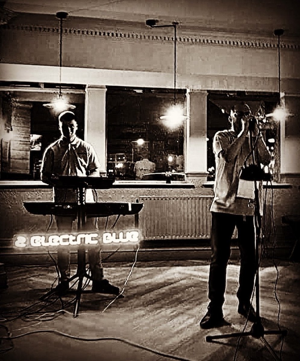 itisnowpod's tweet image. Monday 1am 11am 6pm BST time check schedule for rotation #music @justabovesnakes @GilbeyTerry ,@monotronicband @KaramelienBand ,@rbthornley ,@HelenCounts85  @McKennaFaith06 ,@RoseAlaimoMusic @TimPontMusic ,,@TsunamizOffic @music_ronan #TylerJamesJohnson,@BackstromMusic…