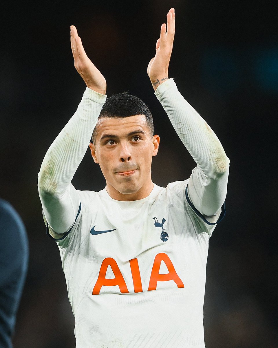 SpursOfficial's tweet photo. A word for this man's performance? 😮‍💨

@Pedroporro29_ 👏 https://t.co/8Lwf0d8hdP