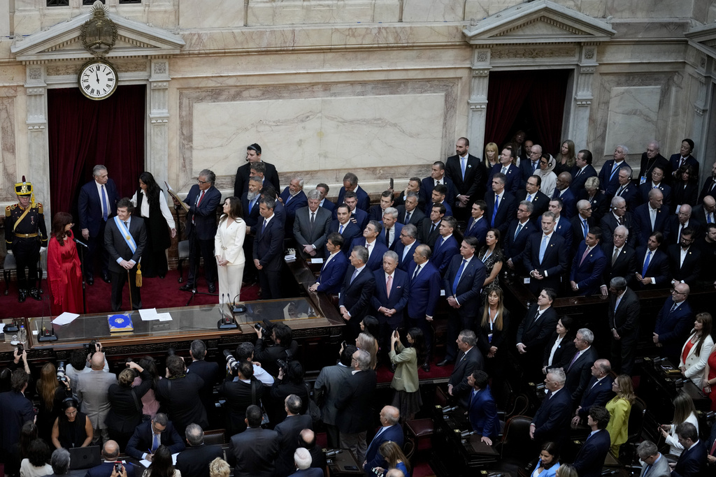 La secretaria de Energía Jennifer Granholm, el embajador Stanley y toda la Delegación Presidencial asistieron a la ceremonia de asunción del presidente Javier Milei. ¡Felicitaciones @JMilei, nuevo presidente de Argentina!