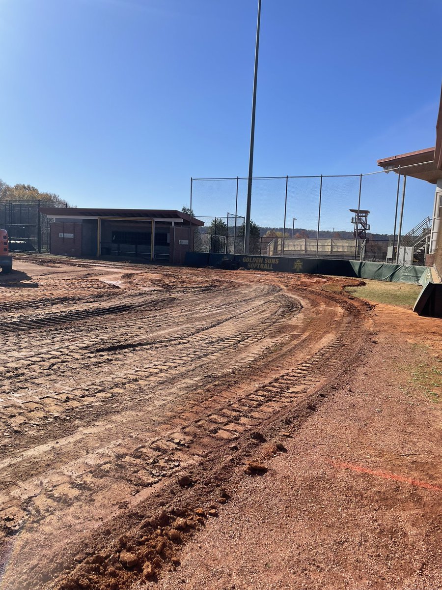 ATUSoftball's tweet photo. Turf Dirt Work is in Motion!!! We are so Grateful! The future is bright! 💛💚🌞 #FIGHTON #1-0 https://t.co/NzpMGIlXN8