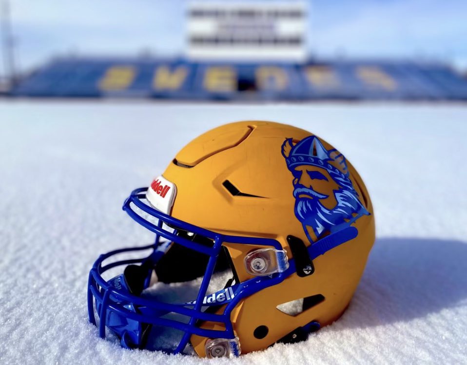 drew_VR1's tweet photo. Excited to announce my first official offer from @FootballBethany ! Thank you Coach Grossner for this opportunity!

@CoachRangel50 @browne_football https://t.co/dPaSkld1J3