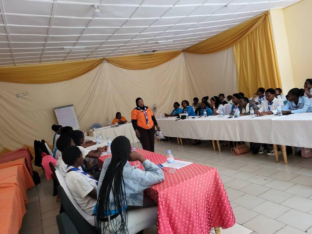 guidesrwanda's tweet photo. A warm welcome to the 104 new peer educators of the #FreeBeingMe program! We strongly believe that body confidence is critical especially to the girls'and young women 's lives!
@wagggsworld https://t.co/b5NGwNTc0m