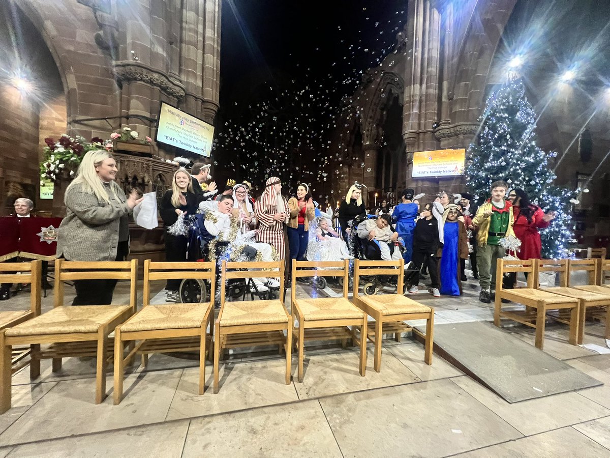 RS8233's tweet photo. Amazing @WestMidsFire carol service 2023. Every part of it was absolutely perfect, from readings, the nativity play, @WMFSBand and many many more things. Thanks to @WMFSLadywood for attending. #carolservice https://t.co/NCrG0NTdS4