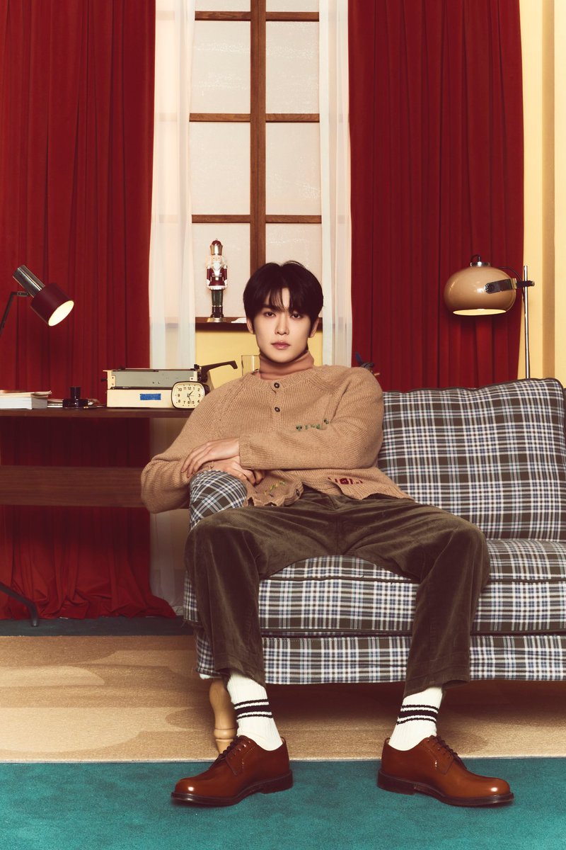 Starting with image teaser release for "Home Alone", the first members to be revealed were Haechan, Mark and Jaehyun. Wow— I'm sure you're all cheering and excited for our three handsome members already, right? The 11th to be exact, let's wait for the next set of schedules.