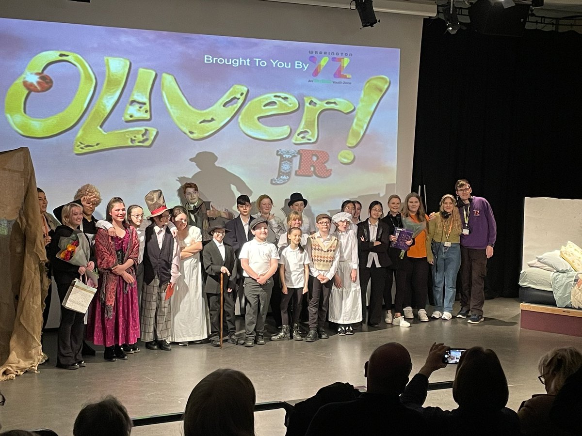 kiwihippo08's tweet photo. @WarringtonYZ watched Oliver tonight and we absolutely loved it well done to the cast and everyone who put it all together. My daughter enjoyed it https://t.co/fv2fq77Rgd