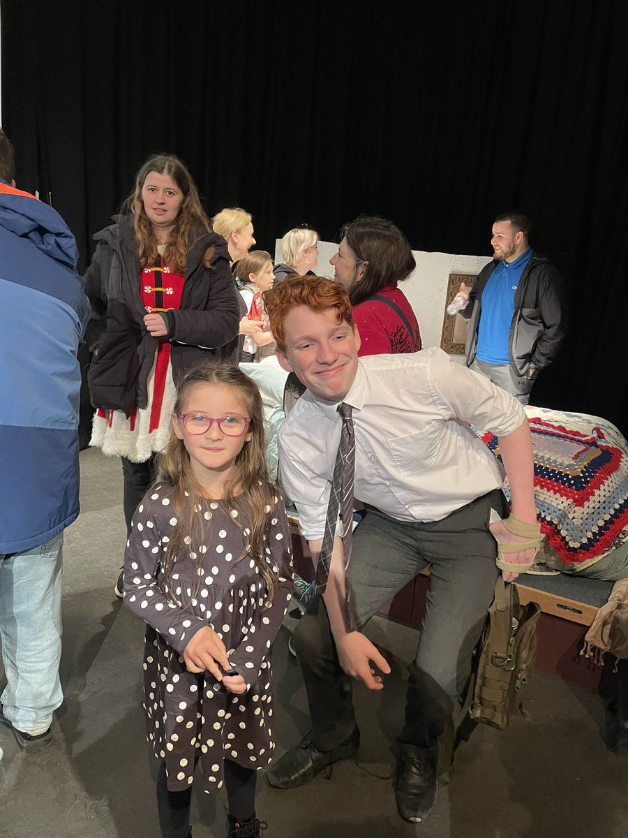 kiwihippo08's tweet photo. @WarringtonYZ watched Oliver tonight and we absolutely loved it well done to the cast and everyone who put it all together. My daughter enjoyed it https://t.co/fv2fq77Rgd