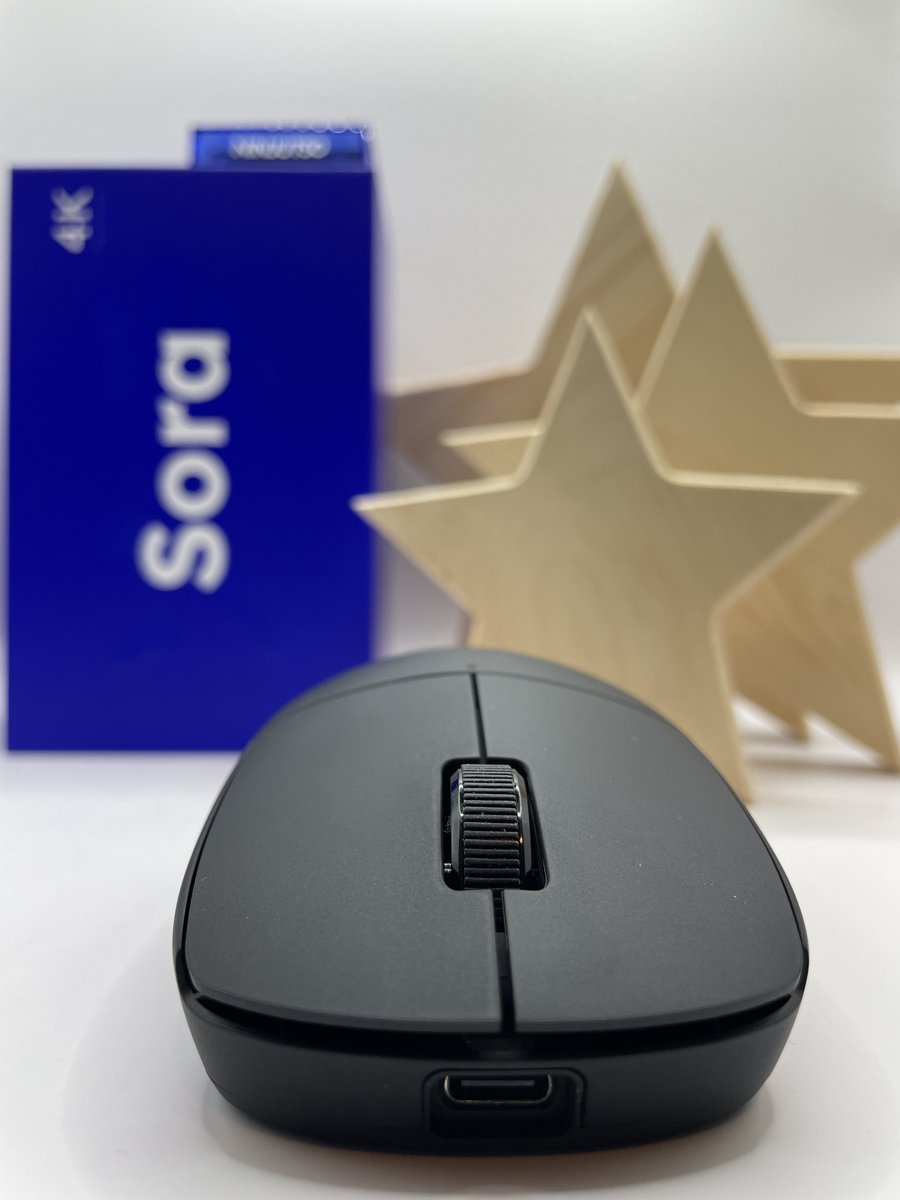 cOoLm0Dz's tweet photo. Happy 🕯️🕯️2nd Advent 🎄☃️🎄to all my loyal old & new followers. I hope you had a lovely reflective day. To celebrate the day, another #giveaway . This time a like new @ninjutso_ninjas #sora #4k. Please like, follow, retweet, tag 2 friends & link your favorite x-mas song on utube. (To revive my ears after the few minutes of optical Omron click testing i did on the Sora xD). Here is my song: https://t.co/5KYCOPu22y 💜