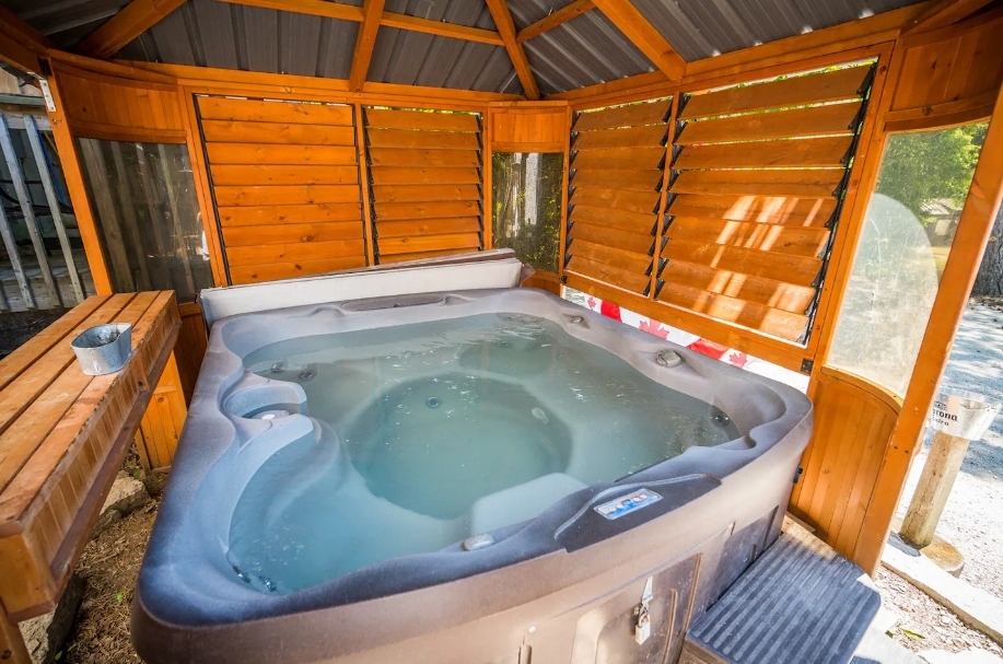 Eric Lay tweet media