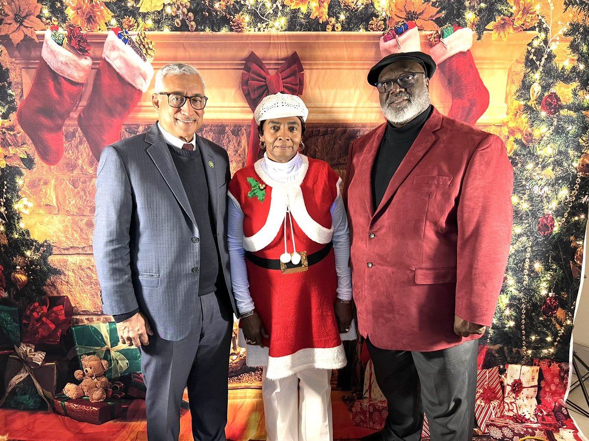 Attended the Annual Steelworkers Organization of Active Retirees (SOAR) holiday party.  Pictured with SOAR President Linda Kindricks and Local 8888 President Charles Spivey.