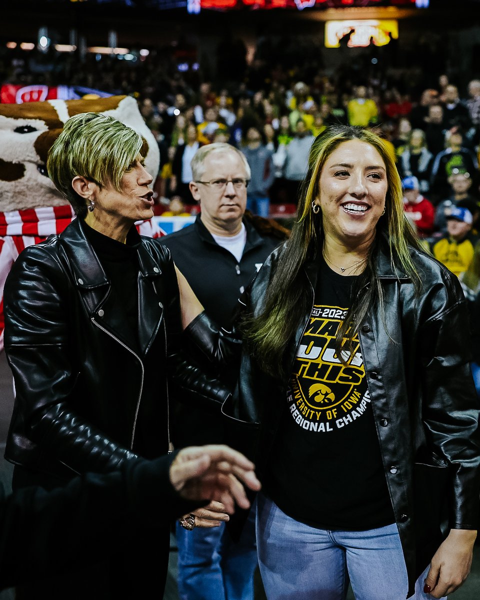 McKenna is in the 🏠

<a href="/MckennaWarnock/">McKenna Warnock</a> x #Hawkeyes