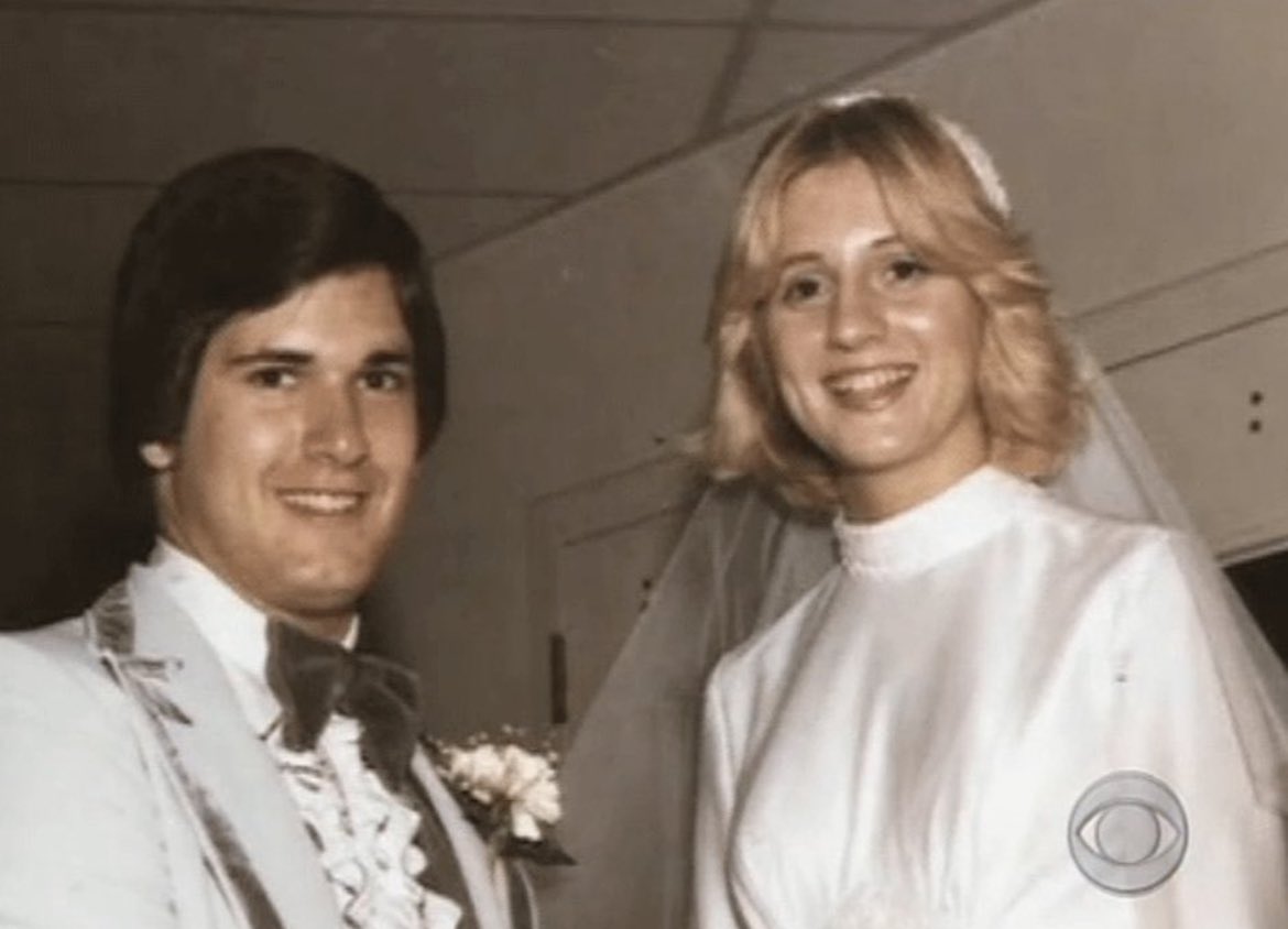In 1982, David Harmon was beaten to death in his bed. He was struck with such force that one of his eyeballs was knocked from its socket and ended up on the floor. 19 years later, it was discovered that his then wife Melinda Raisch and his best friend, Mark Mangelsdorf, murdered