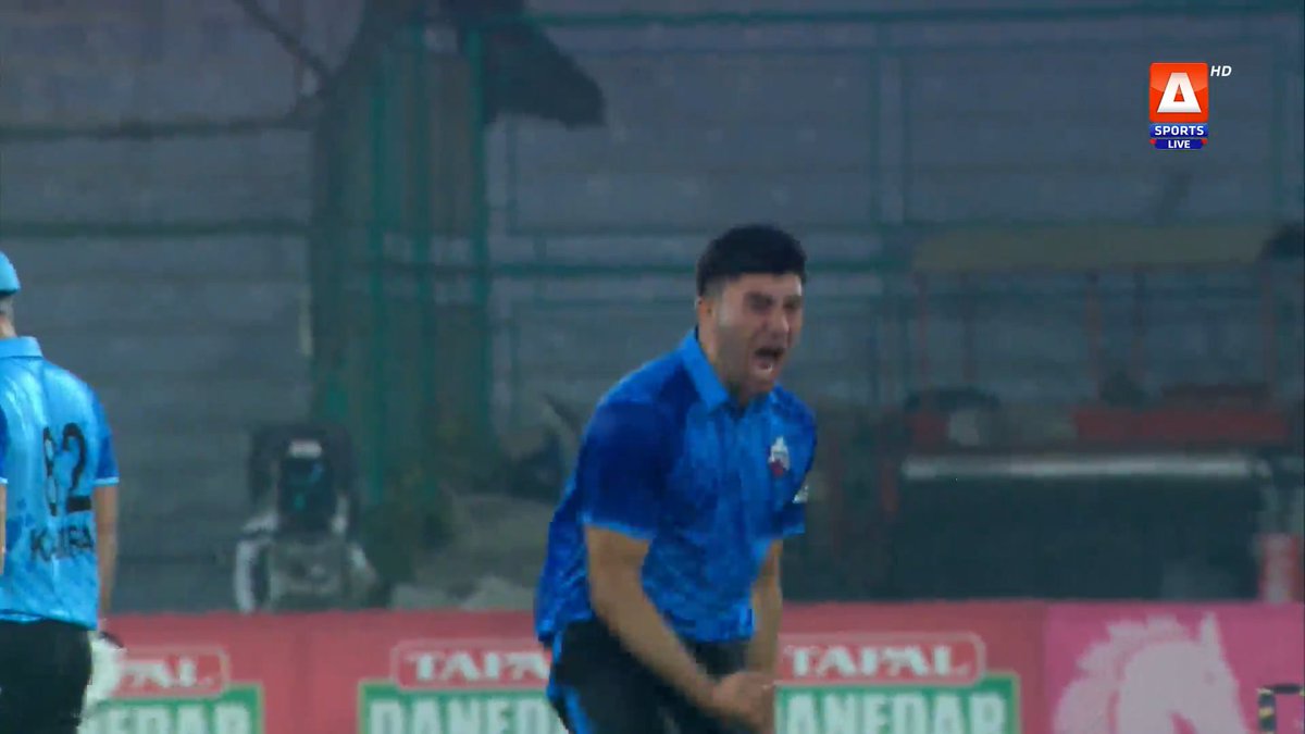 کامران آپ کا یہ انداز بالکل پسند نہیں آیا ،آپ کو تو ہمارے چھوٹے سے بچے نے خاموشی سے پویلین بھیج دیا ،
جیسی کرنی ویسی بھرنی
شاباش آفتاب
#NationalT20Cup
#PSL9Draft