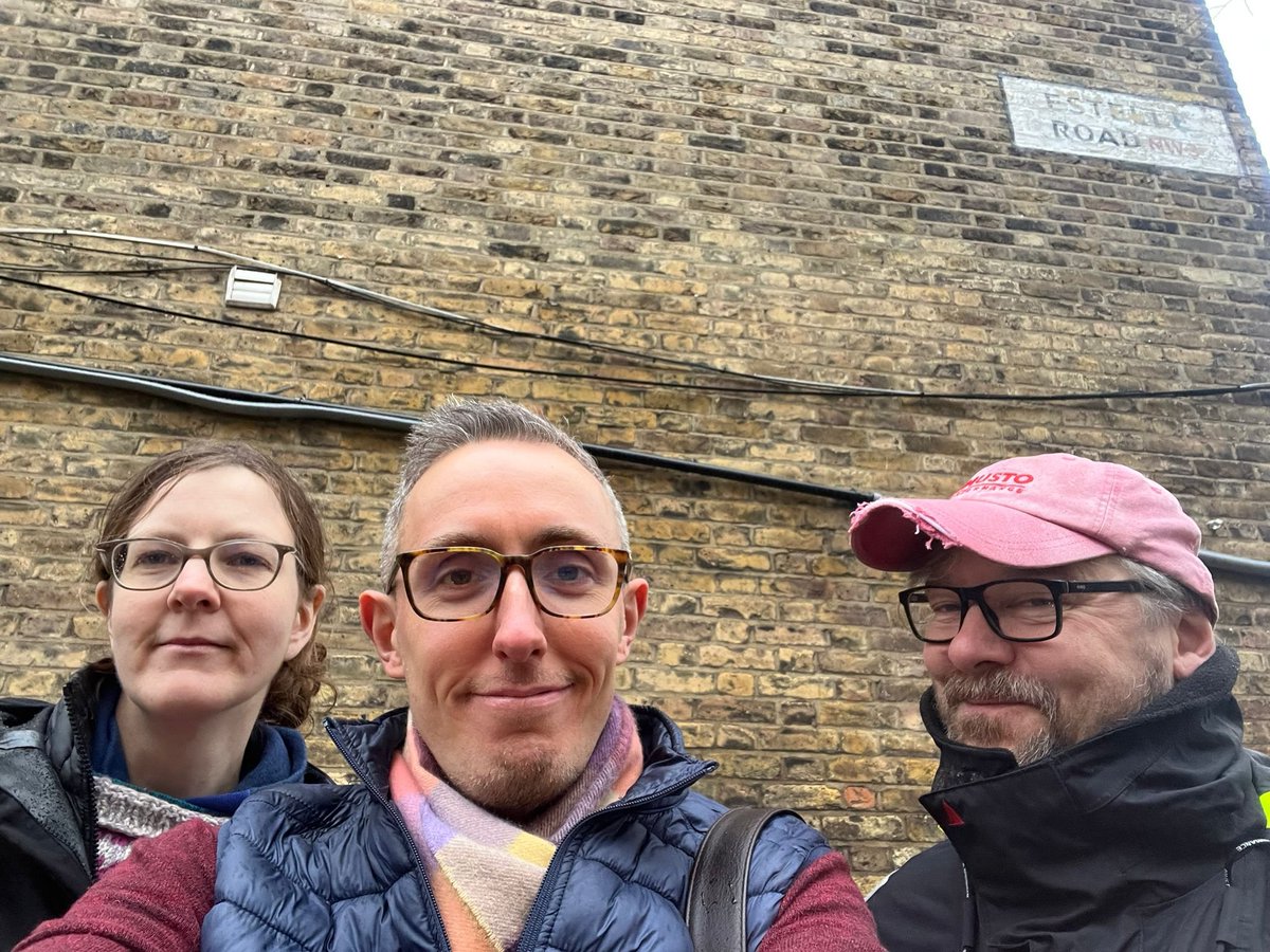 Great to speak to Gospel Oak residents this morning with @PeterPtashko and @MarcusBoyland. @CamdenLabour working hard all year round!