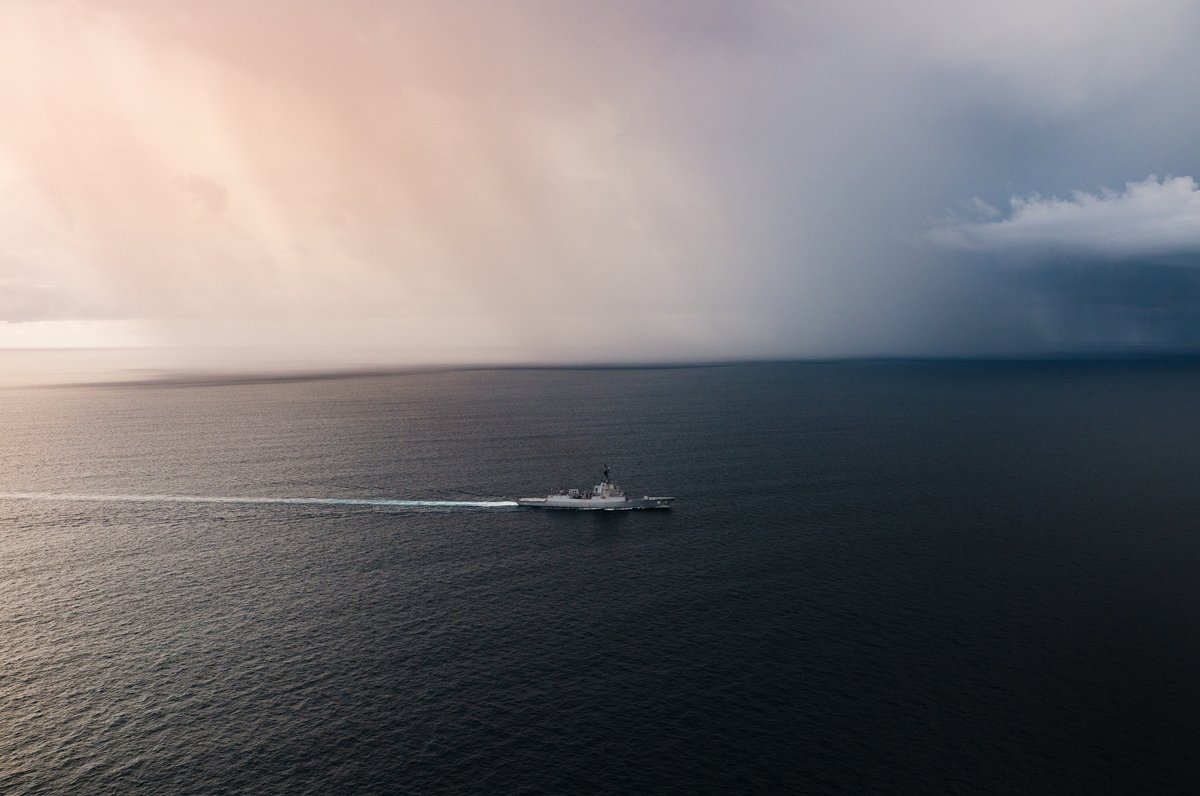 Four Seasons in One Day ☀️🌧️🍂❄️ 
 
@HMASBrisbane sailed through some interesting weather in the Bismark Sea while supporting Operation Solania during a regional presence deployment (RPD).

#POTD #AusNavy