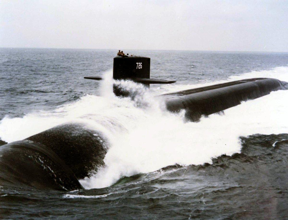 Always first! The @USNavy's first Trident submarine, USS Ohio (SSBN 726), completed the first Trident strategic deterrent patrol #OTD in 1982. 

Ohio-class SSBNs have since made more than 1,000 patrols!

#StrategicDeterrence #SubSunday