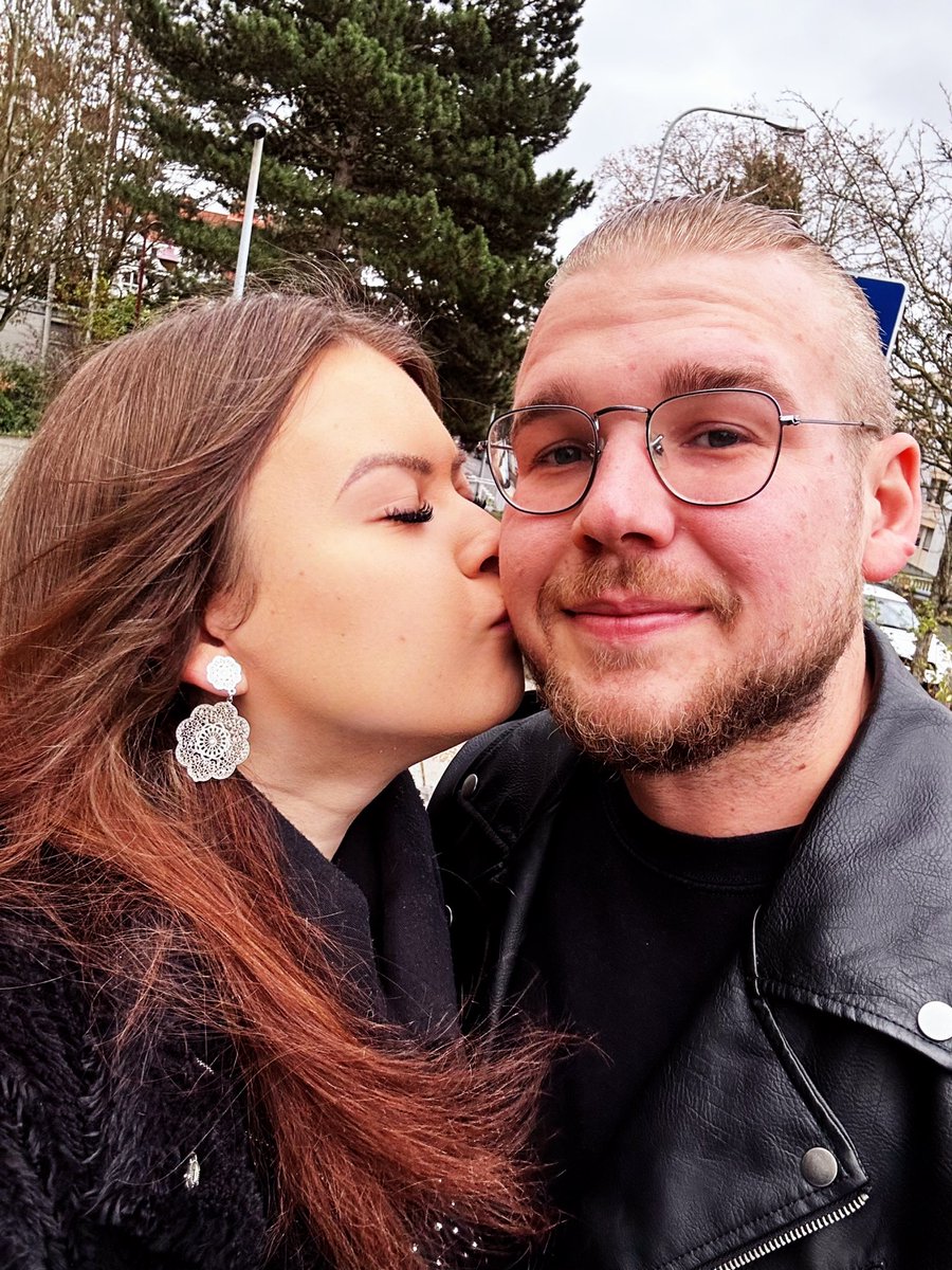 Sarah_Bleidner's tweet photo. Happy 2. Advent 🕯️✨❤️

#mybiglove 
#December 
#Advent https://t.co/WMts2YnUxu