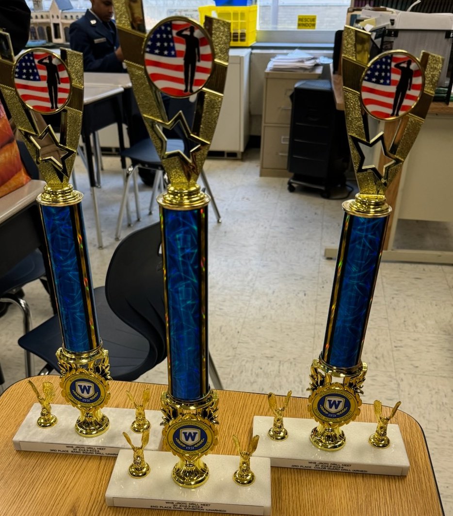 MrDennisGreen's tweet photo. Congratulations to our SHS JROTC cadets, Col.Ritmo. and Sgt. willoughby Placeed 3rd in Drill and Color Guard competition and 2nd in Dual Exhibition. Well down team. #SchenectadyRising @ScschoolsP https://t.co/jmVCJ7PZwV