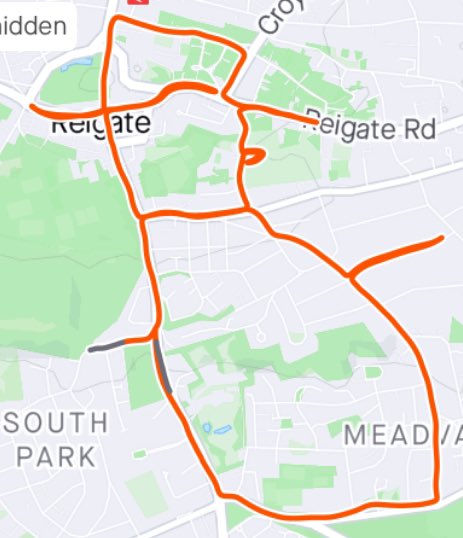 stuartsfia's tweet image. The return of 3 classics for this year’s #RU2CArt 

- The London Xmas tree (with associated GPS challenge)
- The Reigate snowman
- The one and only Little Legs Reindeer

#merceractive #RU2C