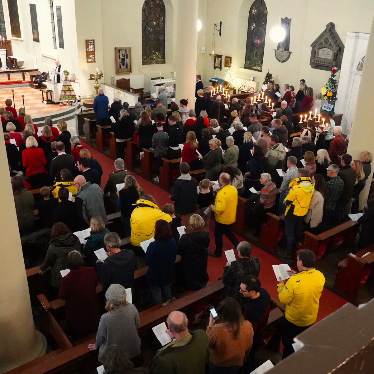 Tynemouth RNLI (@tynemouthrnli) on Twitter photo Ah what an evening! Massive thank you to <a href="/LinskillChoir/">Linskill Choir</a> for providing amazing vocals this evening. Thank you to everyone who turned out this evening, our crew really appreciate it. Thanks especially for the Fundraising group for organising such a wonderful event. Ah what an evening! Massive thank you to <a href="/LinskillChoir/">Linskill Choir</a> for providing amazing vocals this evening. Thank you to everyone who turned out this evening, our crew really appreciate it. Thanks especially for the Fundraising group for organising such a wonderful event.