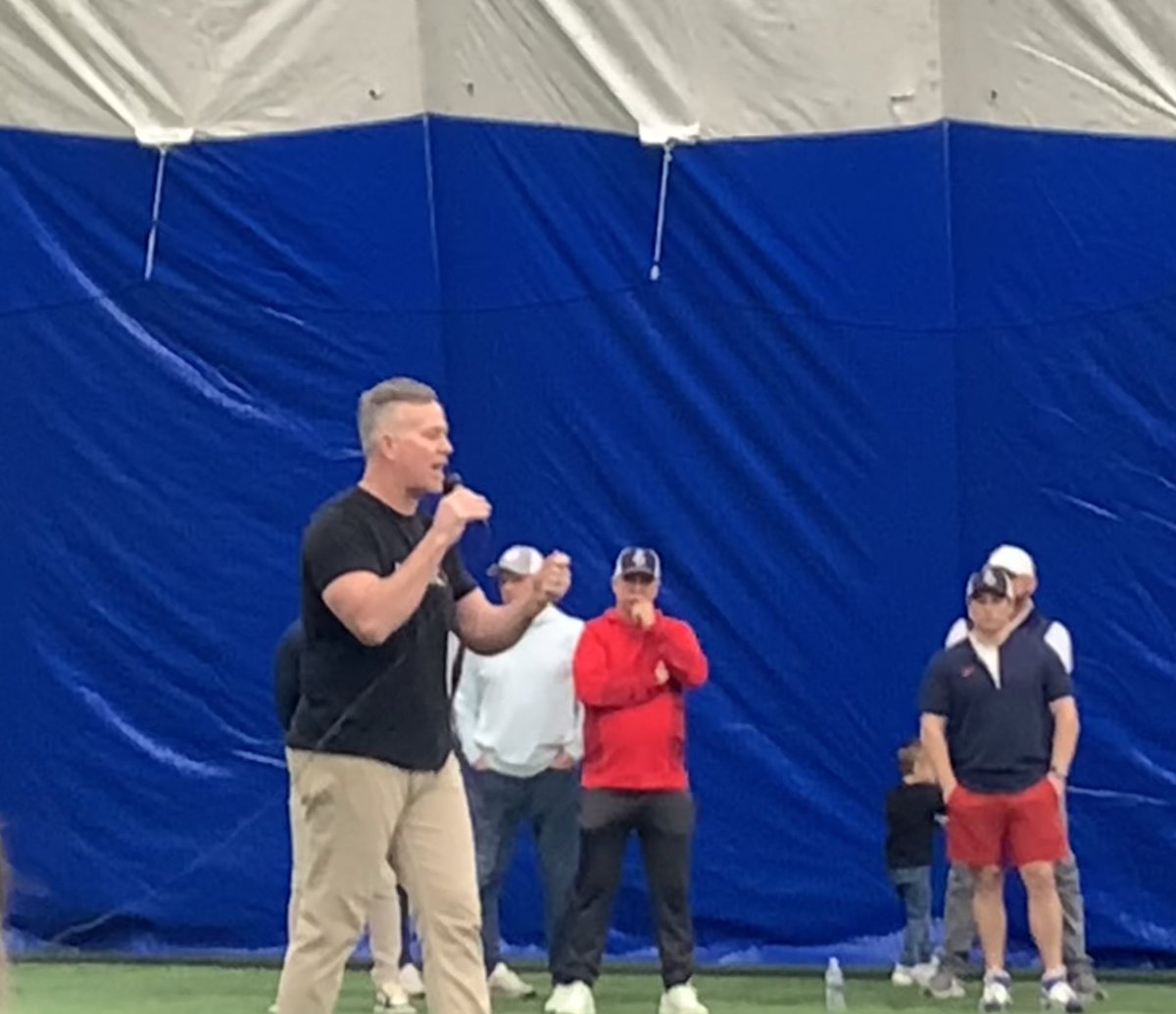 Thanks to @hardcoreelitepa and Brian Graham for hosting one of the greats - Sean Casey, @TheMayorsOffice . Powerful messages today! #YOUvsYOU #WhyNotMe Breakthrough-Pro.com
