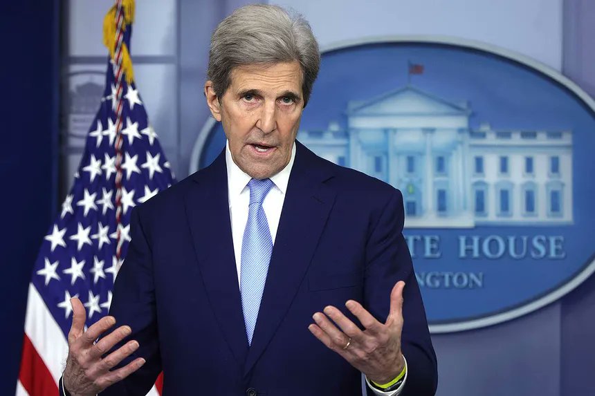 brixwe's tweet image. John Kerry Calls For Urgent Coordinated Depopulation: ‘Humans Are Greatest Threat To Earth’

Your thoughts?