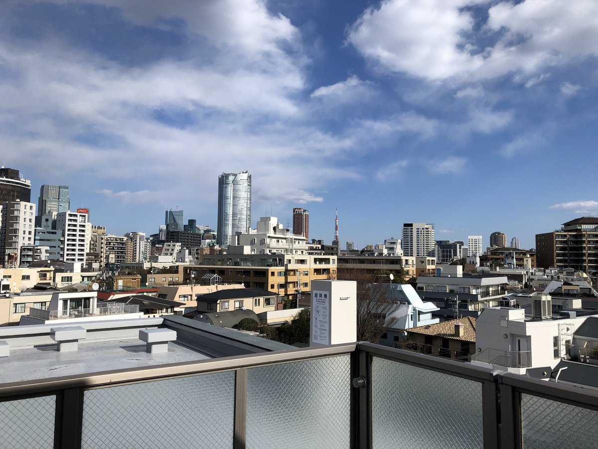 ログマンション 資料請求受付開始

ライオンズマンション
南青山グランフォート7階
207.58m²/4LDK/68990万円
東京都港区南青山7丁目
詳しくはこちらから
logsuite.co.jp/logmansion/est…

#東京 #港区 #南青山